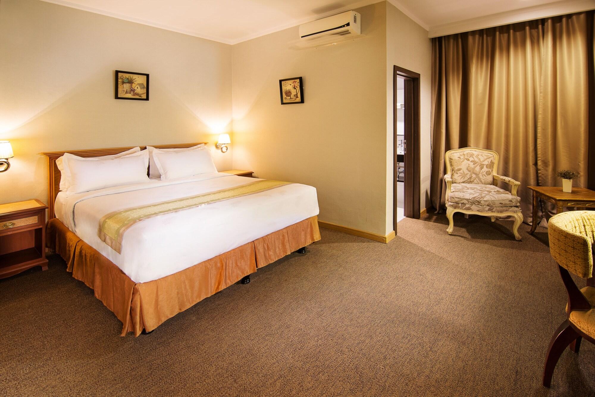 Menumbing Heritage Hotel Pangkal Pinang Zewnętrze zdjęcie